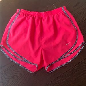 Nike | women’s dri-fit shorts